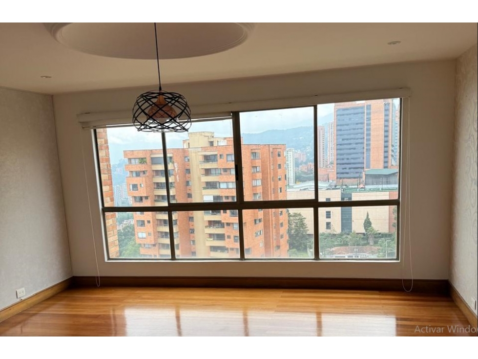 Venta pent-house amplio y exclusivo frente a El Tesoro, Medellín — foto 2
