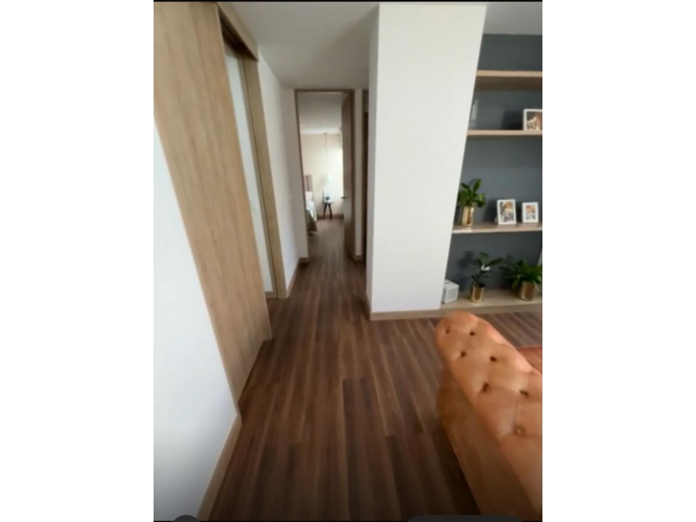 Apartamento en venta, sector Circunvalar, La Ceja — foto 2