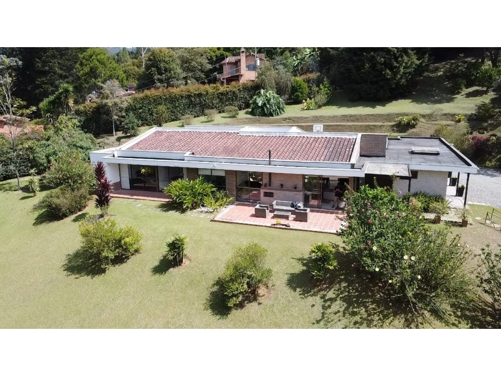 Casa campestre en venta, vereda La Clarita, Guarne — foto 2