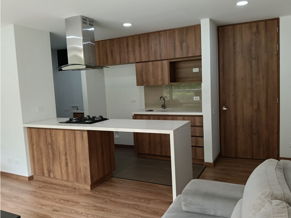 Apartamento nuevo en venta, sector Altos de El Trianon, Envigado — foto 2