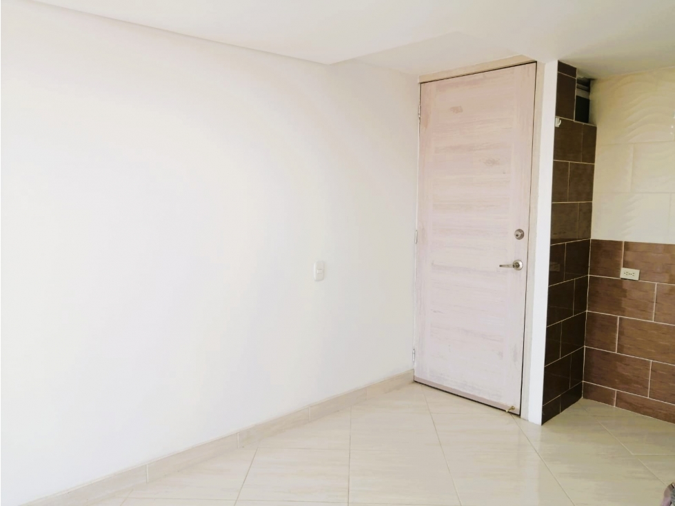 Apartamento en Marinilla Semicampestre con Ubicación Estratégica — foto 2