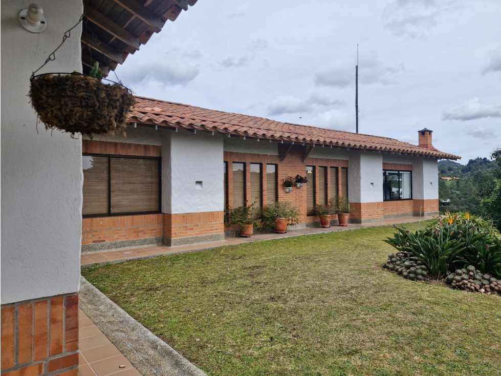 Casa campestre en venta, sector alto de Las Palmas, El Retiro — foto 2