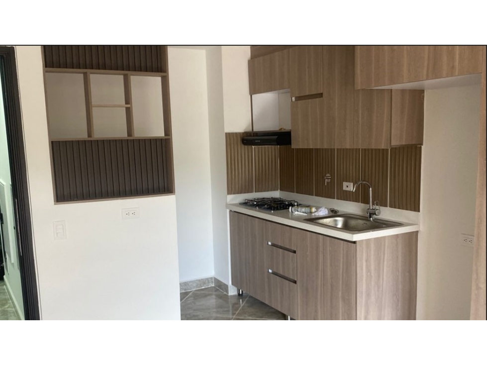 Apartaestudio en venta Sabaneta, cerca al parque — foto 2
