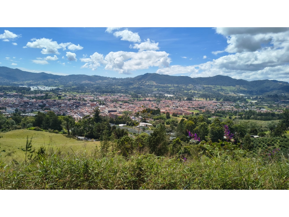 Lote campestre con vista panorámica en venta, La Ceja — foto 2