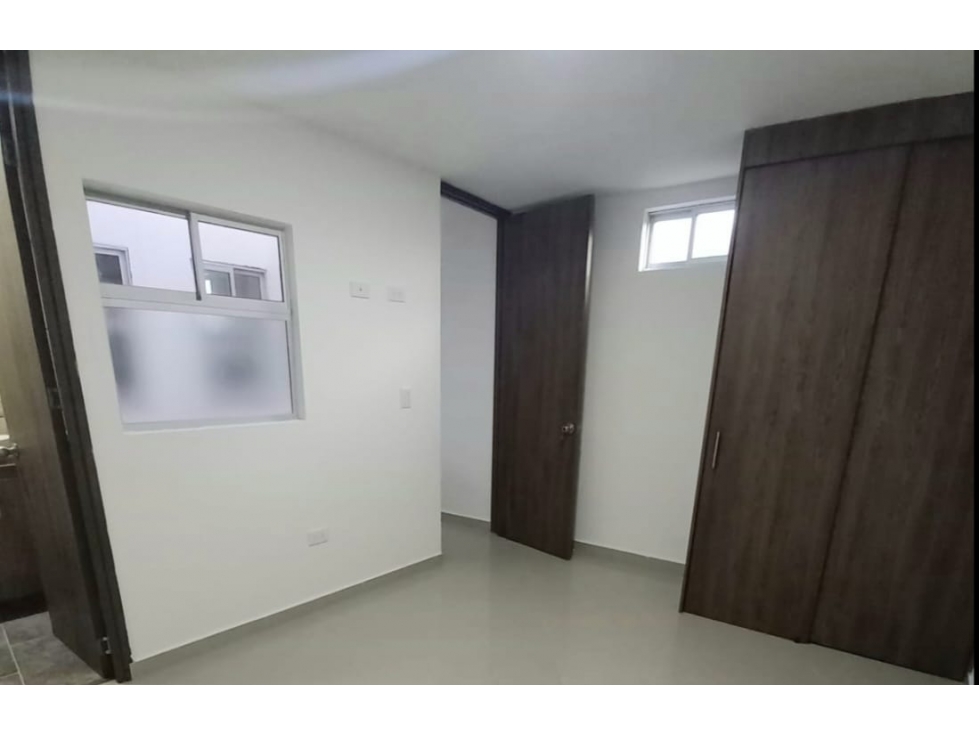 Apartamento en Venta Ubicado a 3 Minutos del Parque de San Jerónimo — foto 2