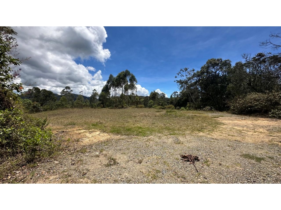 Lote en venta con excelente vista, El Retiro sector Pantanillo - 2