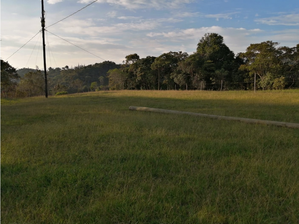 Lote en Venta Guatapé en el Sector Los Benedictinos