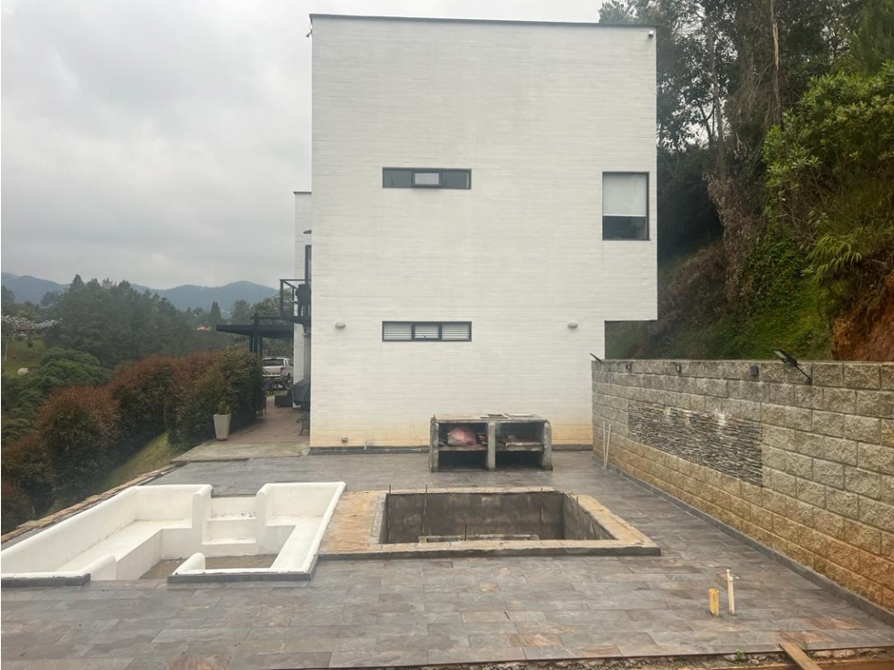 Casa Campestre en Parcelación Envigado. Sector Alto de las Palmas — foto 5