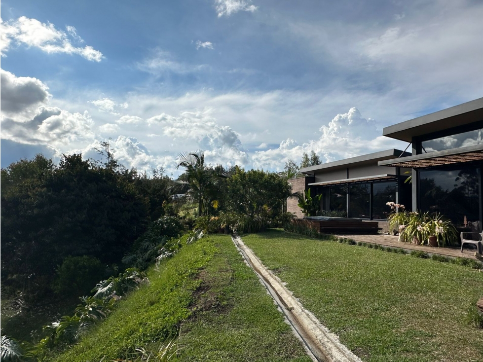 Casa Campestre en Hermosa Parcelación, Sector Yarumo, La Ceja — foto 2