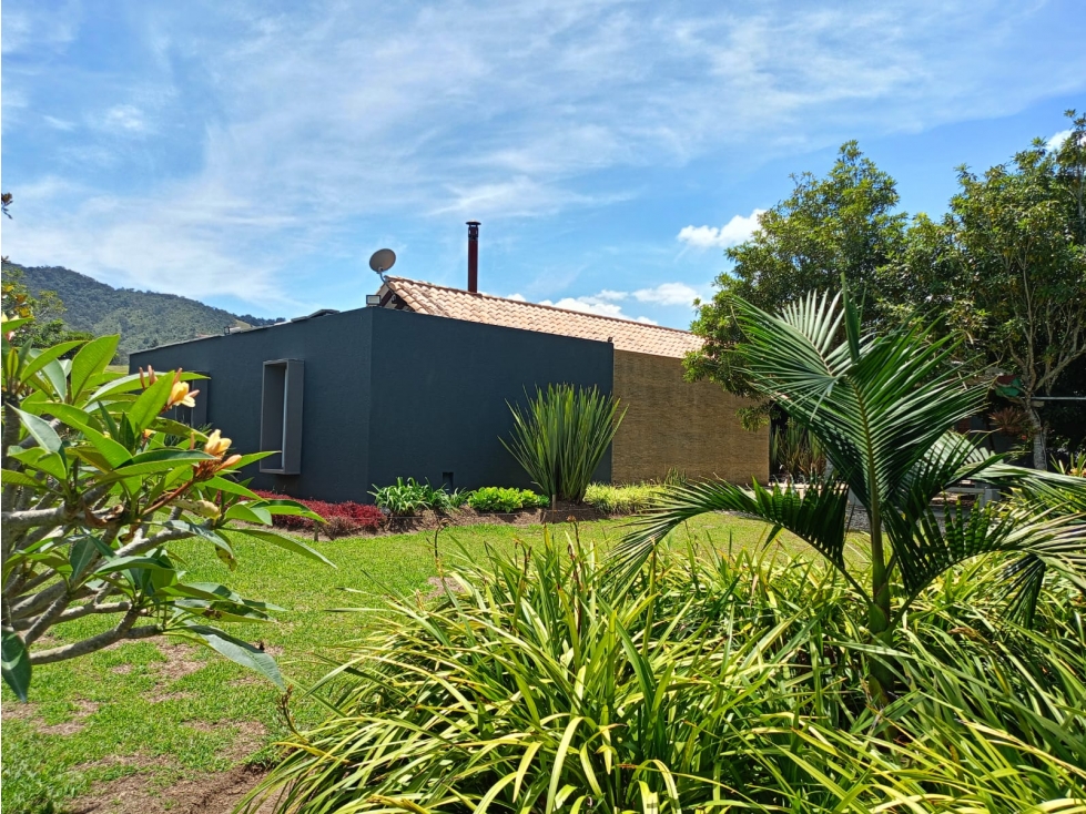 Casa Campestre de Lujo en Venta en la Ceja, Sector El Tambo — foto 3