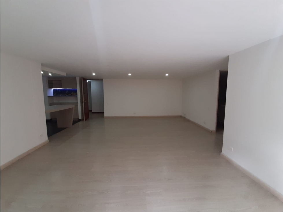 Apartamento en Venta Sector Loma de las Brujas Envigado — foto 4