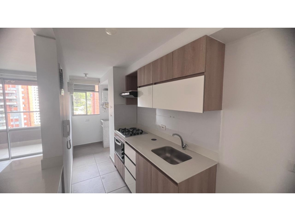 Apartamento en venta Sector Loma de San José, Sabaneta — foto 3