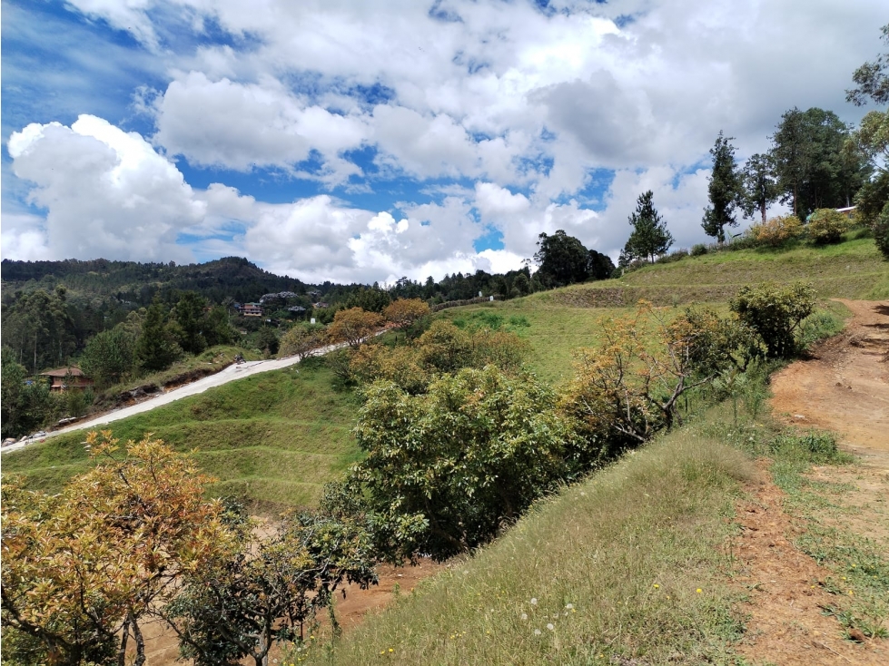 Lote campestre con vista única y fácil acceso vial, Guarne - La Mejía — foto 3
