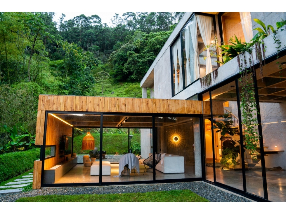 Casa Campestre Sector el Salado en Envigado — foto 2