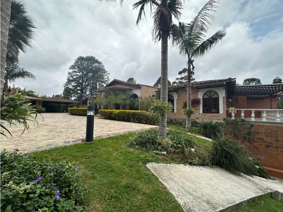 Casa Campestre en Venta, Sector Alto de las Palmas, Envigado — foto 2