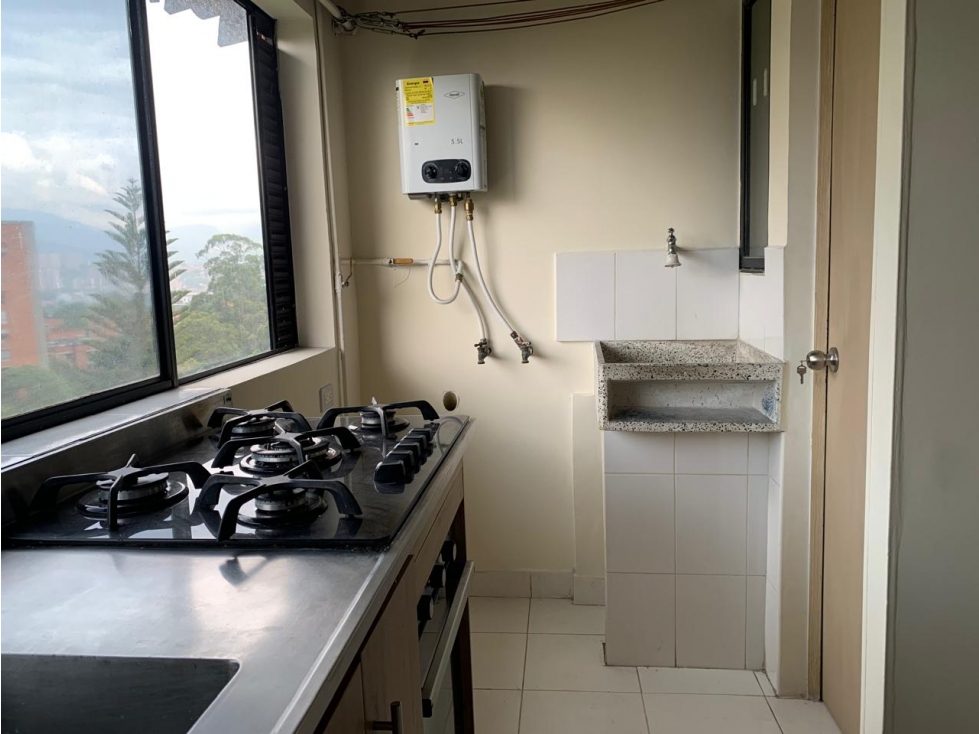 Apartamento en venta, sector Las Orquídeas, Envigado — foto 4