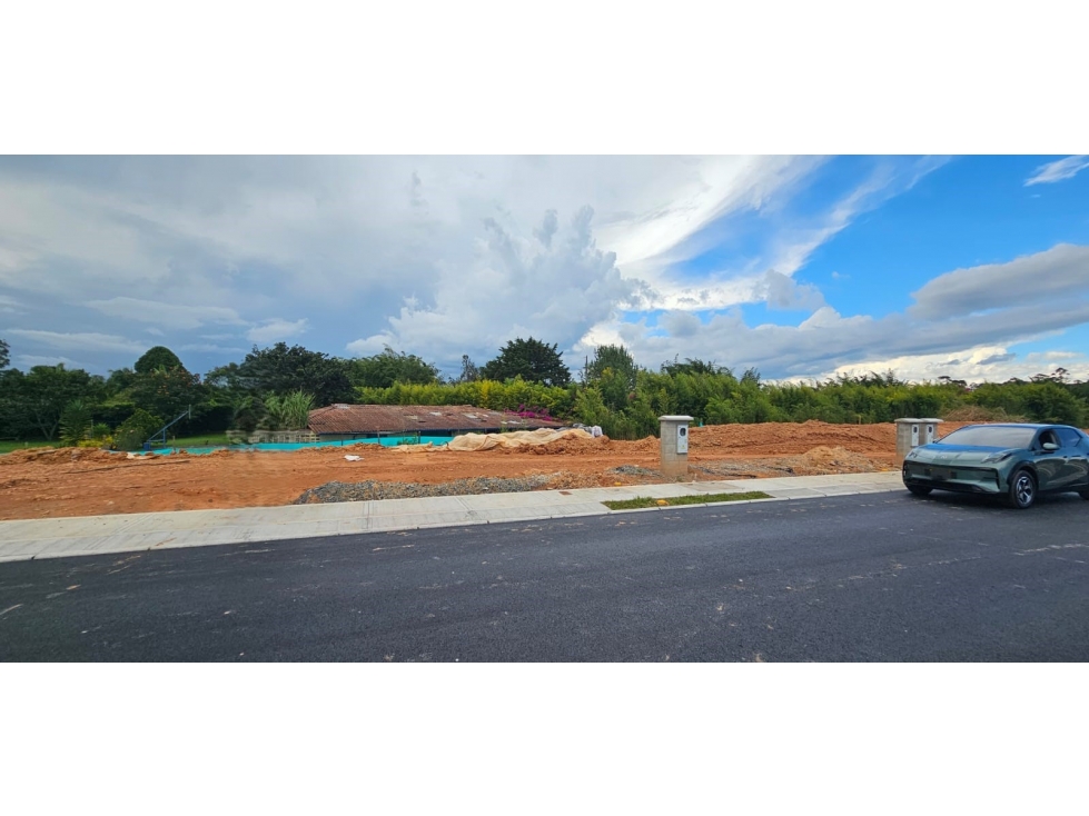 Lote en venta en unidad cerrada, sector Gualanday-Rionegro — foto 3