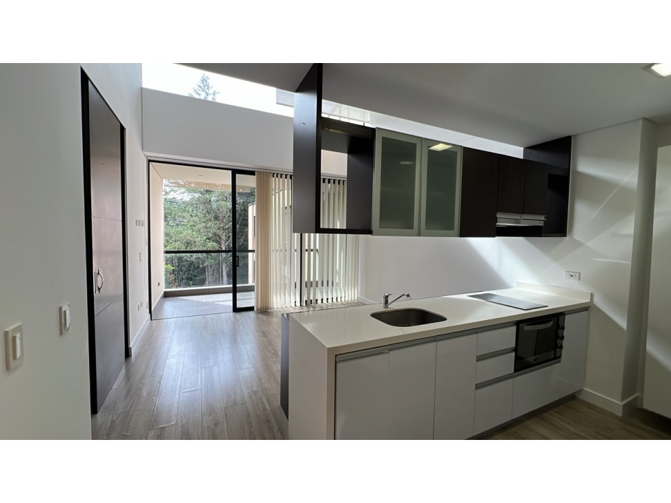 Suite en venta en unidad exclusiva para mayores de 50, en El Retiro