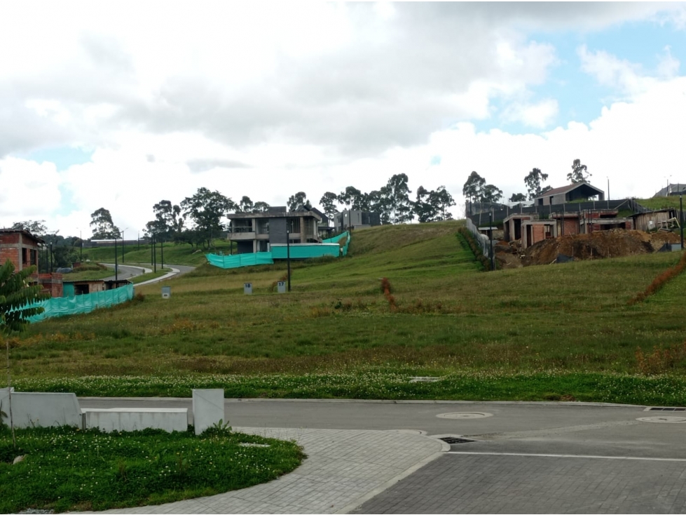 Venta de Lote en Alto de Palmas - La Acuarela Envigado — foto 4