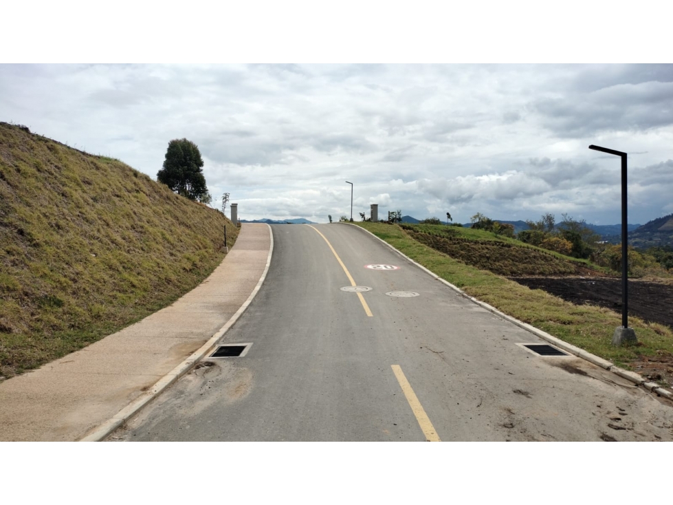 Lote en Unidad Cerrada Sector El Yarumo, La Ceja — foto 2