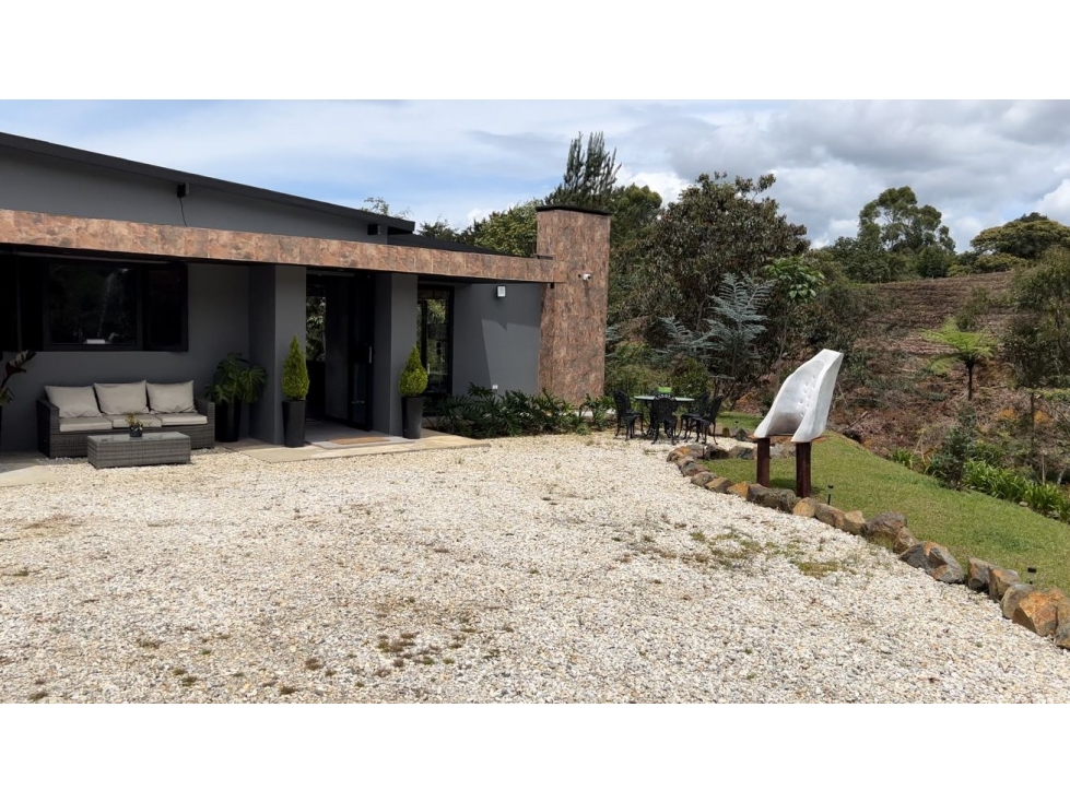 Casa Campestre en Venta en Parcelación, La Ceja Sector Pontezuela — foto 2