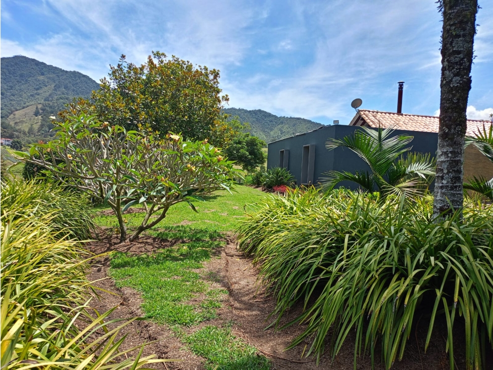 Casa Campestre de Lujo en Venta en la Ceja, Sector El Tambo — foto 5