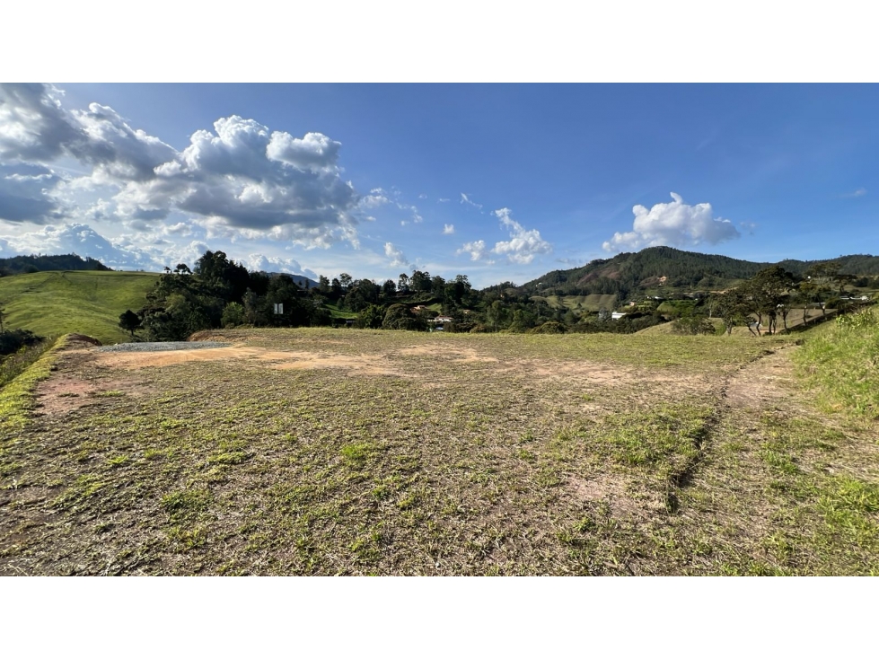 Lote en parcelación cerrada con vista al horizonte El Retiro — foto 5