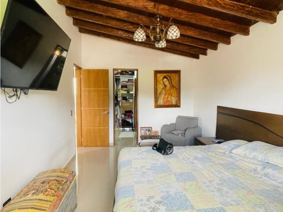 Casa en venta con oportunidad de inversión en Marinilla — foto 4