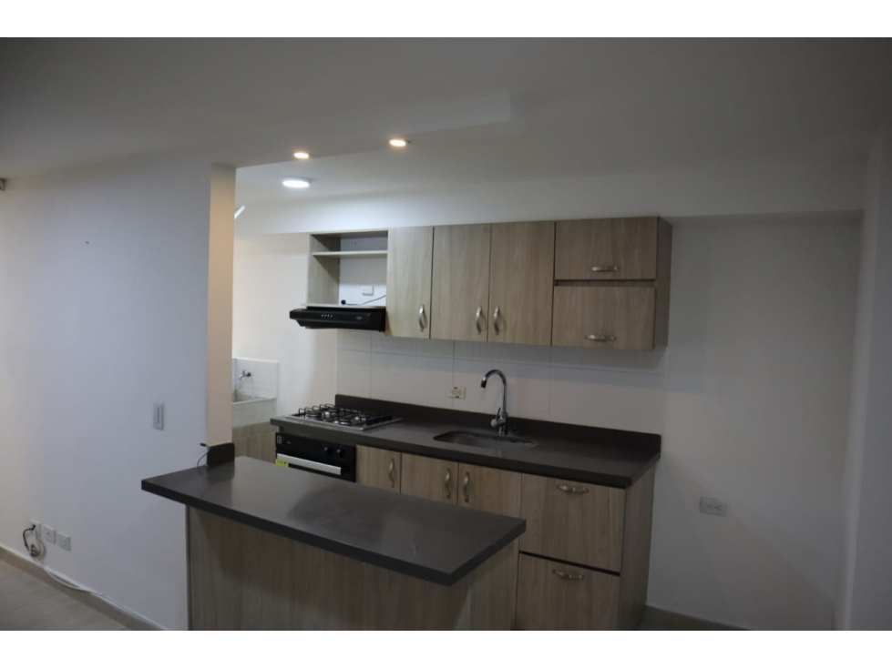 Apartamento en arriendo sector La Aldea, La Estrella — foto 2