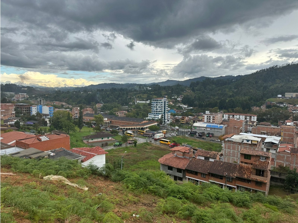 Lote Urbano Sector Centro Plaza Los Rincón Hurtado, Guarne