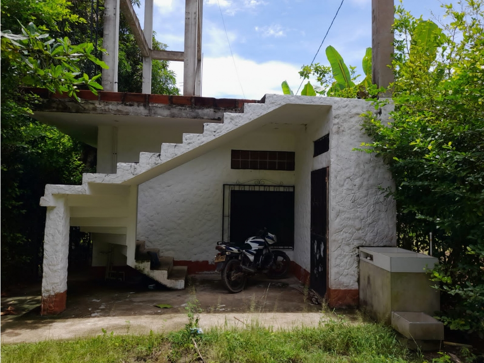 Lote con 3 Cabañas Cerca al Mar en Necoclí, Sector San Sebastián - 5