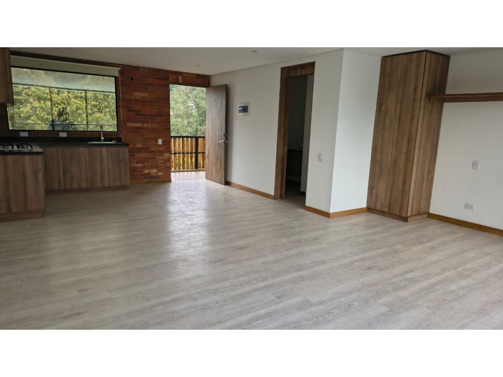 Apartaestudio tipo loft, venta/arriendo, El Retiro cerca a Mall La Fe — foto 2