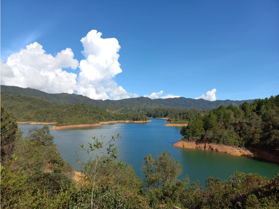 Cabaña Campestre en Venta Sector El Roble, Guatapé — foto 2