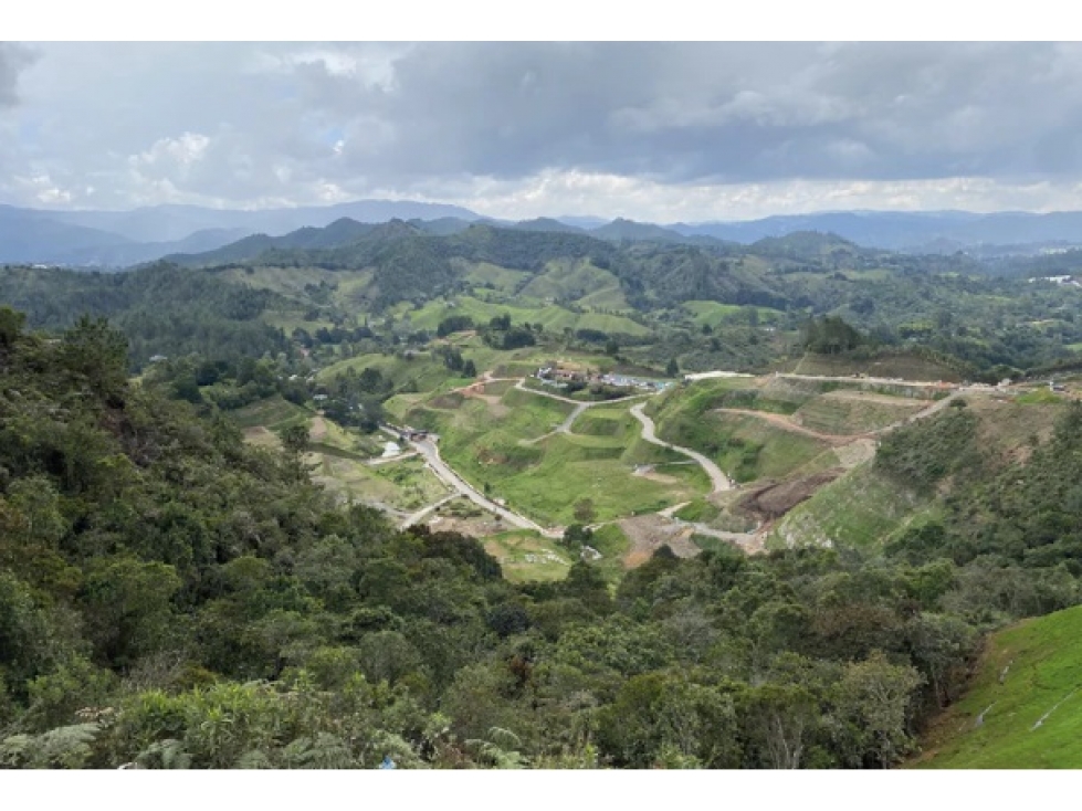 Lote en Venta Sector Lejos del Nido en el Retiro