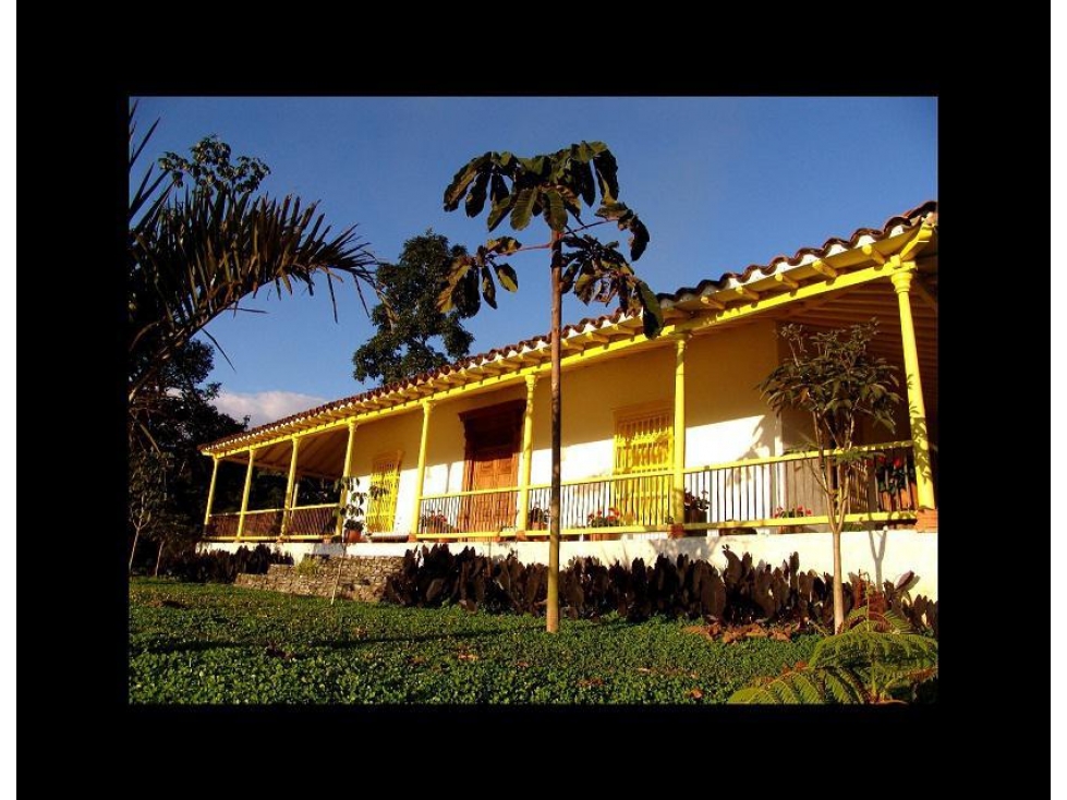 Casa en Alquiler por Día Sector Alto del Tesoro Medellín — foto 2