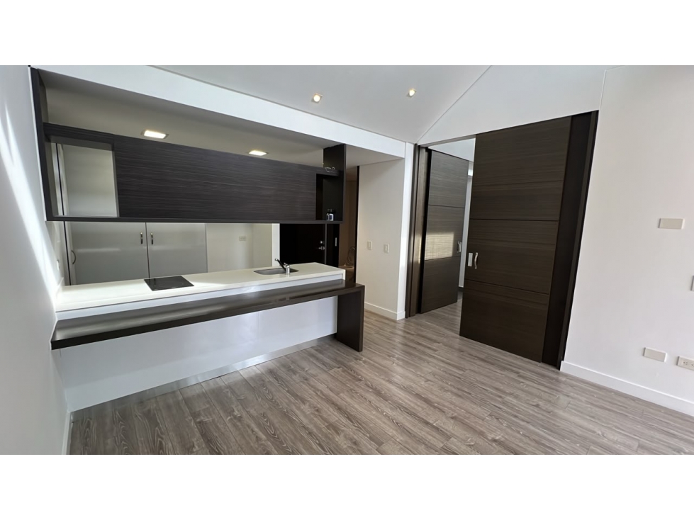 Suite en venta en unidad exclusiva para mayores de 50, en El Retiro — foto 3