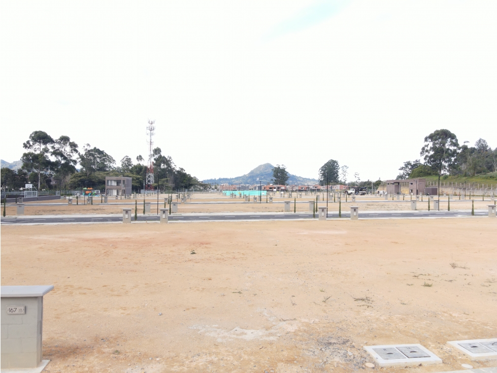 LOTE EN VENTA EN LA CEJA URBANO UNIDAD CERRADA — foto 2