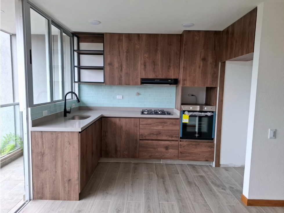 Arriendo apartamento en unidad cerrada en La Ceja — foto 3