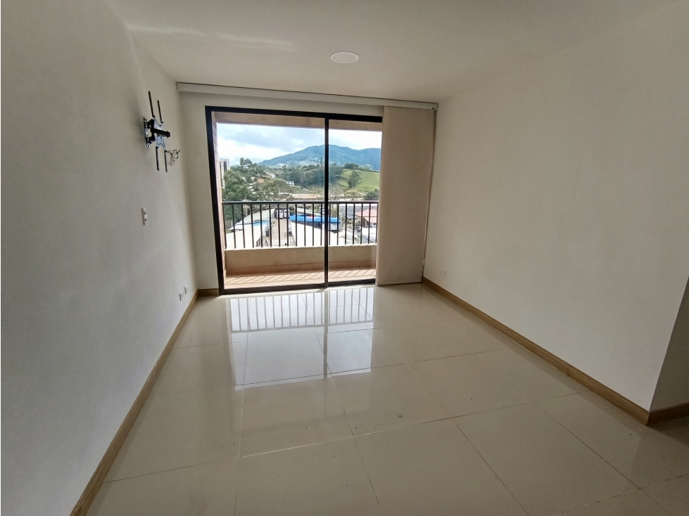 Apartamento en venta en unidad cerrada en El Carmen de Viboral — foto 6