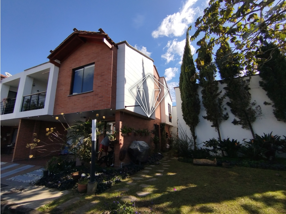 Venta de casa en La Ceja - unidad cerrada — foto 2