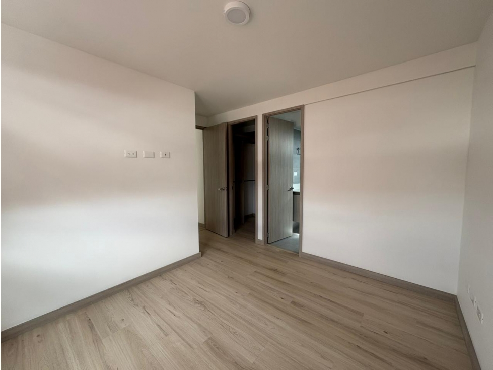 Venta de apartamento en unidad cerrada en Rionegro — foto 6