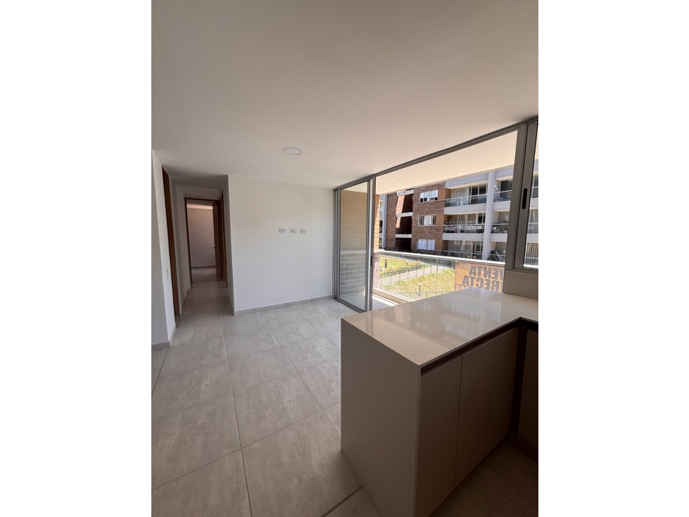 Venta de apartamento nuevo en unidad cerrada en La Ceja — foto 2