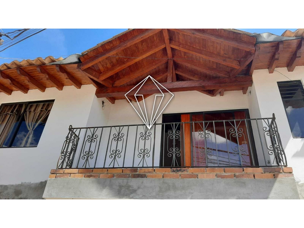 CASA EN VENTA EN LA CEJA — foto 2