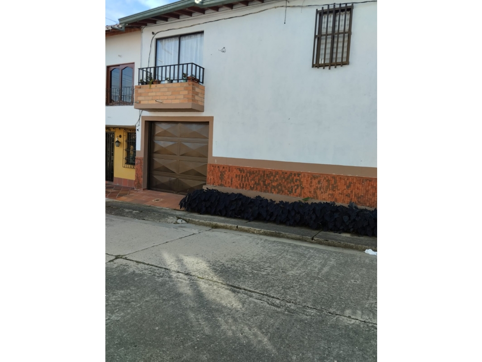 Venta de casa en La Ceja- sector tranquilo y residencial — foto 2
