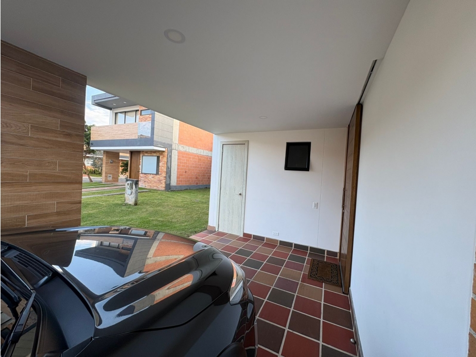 Venta de casa en La Ceja - unidad cerrada tranquilidad y comodidad — foto 3