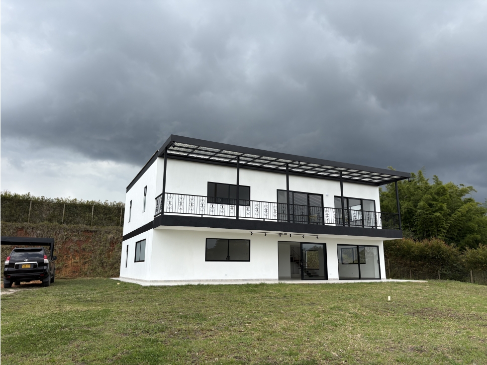 Venta de finca en reservada parcelación en El Carmen de Viboral — foto 2