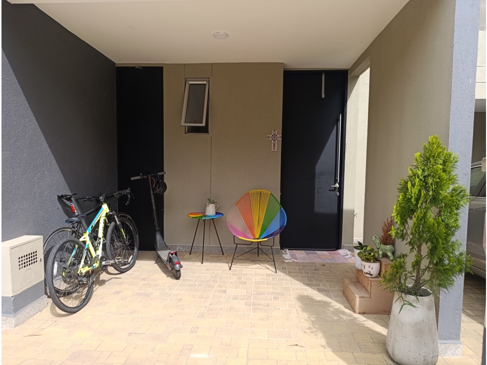 Arriendo casa en unidad cerrada en La Ceja- comodidad y tranquilidad — foto 2