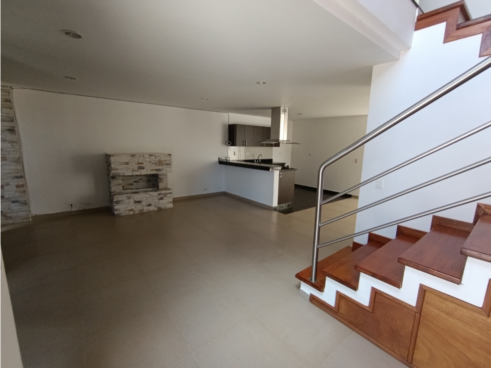 Venta de espectacular casa en Unidad cerrada en La Ceja — foto 2