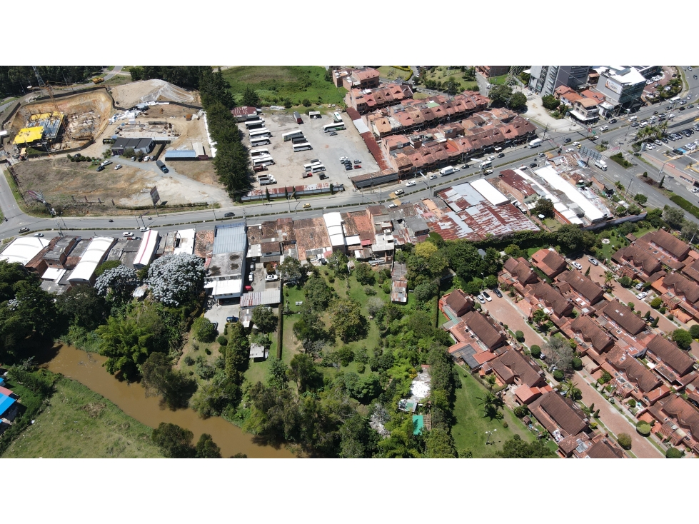 Oportunidad de Inversión Única: Casa- lote a una cuadra de San Nicolás — foto 5