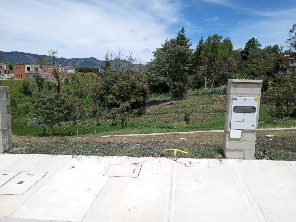 Venta de lote en unidad cerrada en El Carmen de Viboral — foto 4